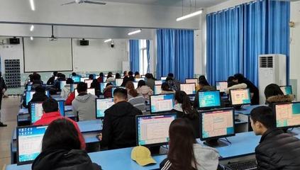 ?？苾瀯輰I推薦 電腦圖文設計制作，分數一般考生的務實選擇